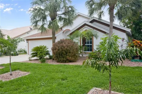7733 Groves Rd, Naples, FL 34109 photo 1
