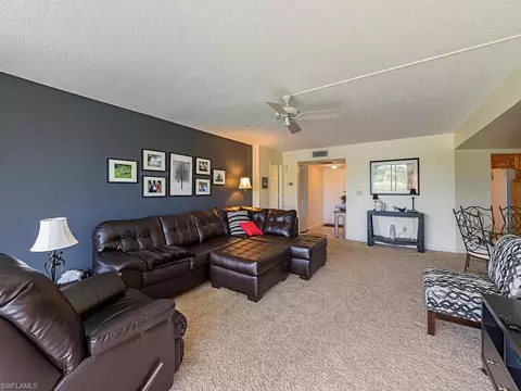413 Augusta Blvd #104, Naples, FL 34113 photo 8