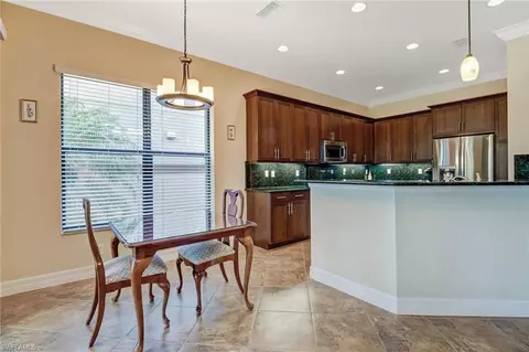 3355 Pacific Dr, Naples, FL 34119 photo 5