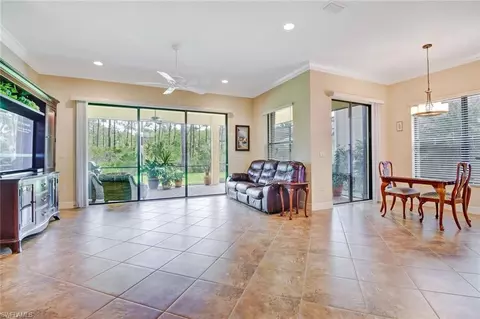 3355 Pacific Dr, Naples, FL 34119 photo 6