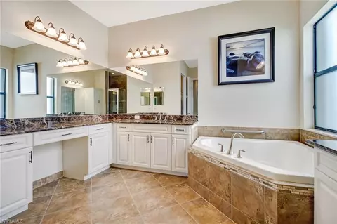 3355 Pacific Dr, Naples, FL 34119 photo 4