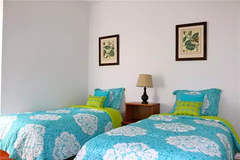 2029 Crown Pointe Blvd, Naples, FL 34112 photo 9