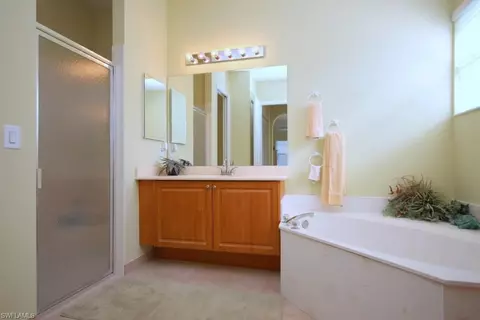 9415 Springview Loop, Estero, FL 33928 photo 11