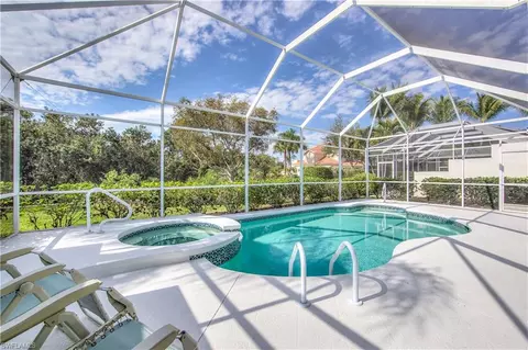 321 Steerforth Ct, Naples, FL 34110 photo 3