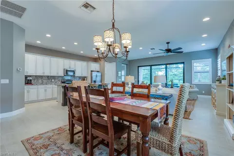 4068 Raffia Dr, Naples, FL 34119 photo 7