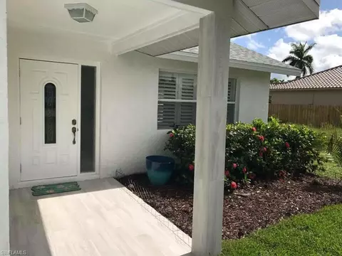 619 96th Ave N, Naples, FL 34108 photo 1