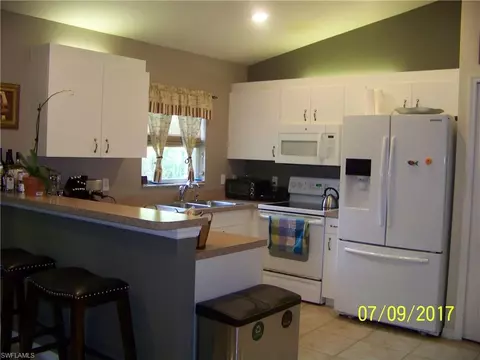 2335 Robin Dr, Naples, FL 34117 photo 6