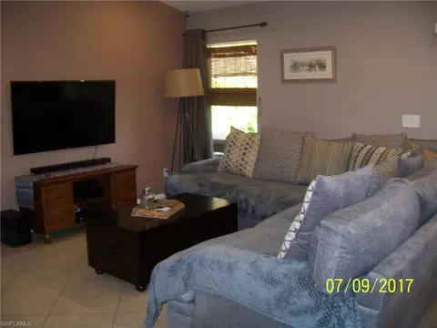 2335 Robin Dr, Naples, FL 34117 photo 4