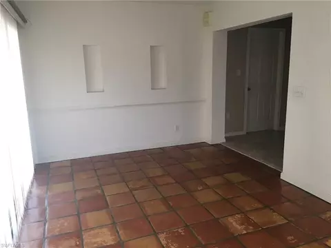 139 Madison Dr, Naples, FL 34110 photo 3