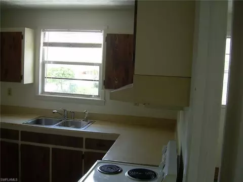 5213 Johns St, Naples, FL 34113 photo 6