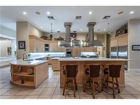 656 Hickory Rd, Naples, FL 34108 photo 6