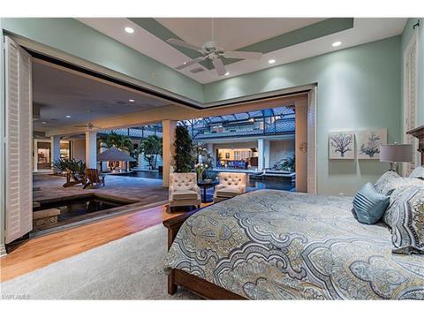 656 Hickory Rd, Naples, FL 34108 photo 8