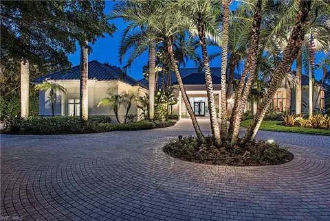 656 Hickory Rd, Naples, FL 34108 photo 1