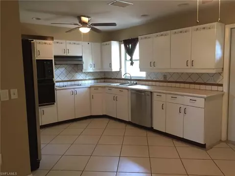 340 4th Ave, Labelle, FL 33935 photo 3