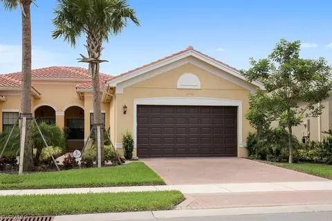 13456 Monticello Blvd, Naples, FL 34109 photo 2