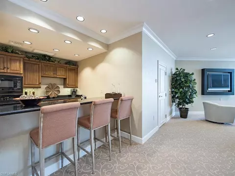 60 Seagate Dr #PH-103, Naples, FL 34103 photo 21