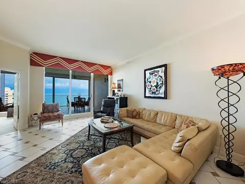 60 Seagate Dr #PH-103, Naples, FL 34103 photo 9