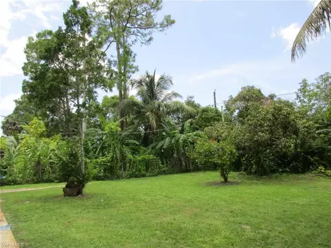 5229 Holland St, Naples, FL 34113 photo 4