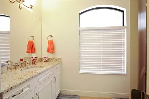 1618 Serrano Cir, Naples, FL 34105 photo 12