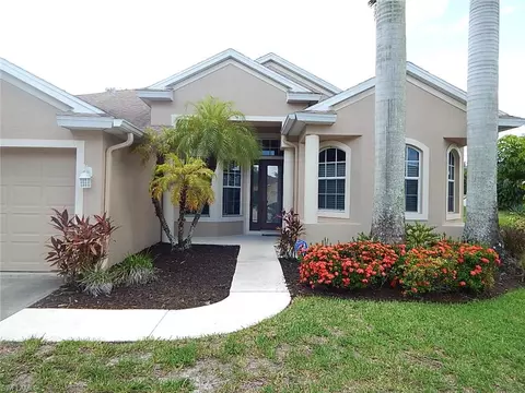 273 Shellstone Ct, Naples, FL 34119 photo 3