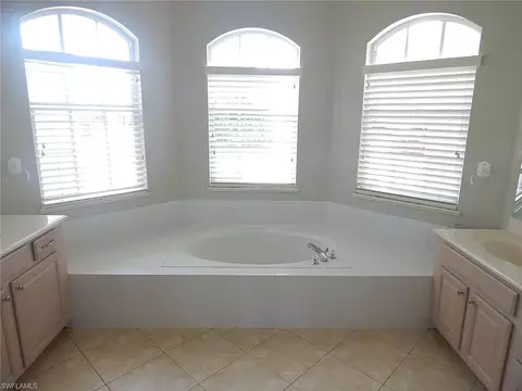 273 Shellstone Ct, Naples, FL 34119 photo 17