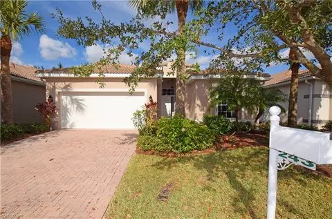 243 Glen Eagle Cir, Naples, FL 34104 photo 1
