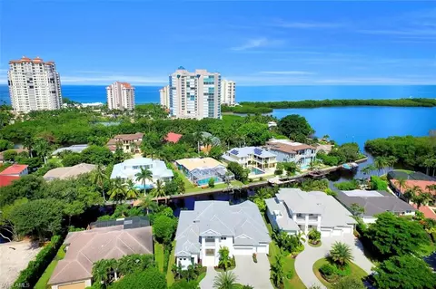 5171 Seashell Ave, Naples, FL 34103 photo 3