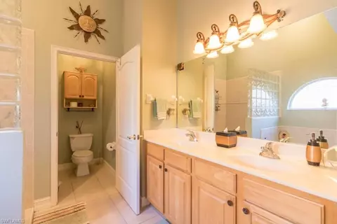 34 Madison Dr, Naples, FL 34110 photo 18
