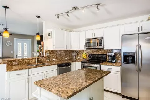 5229 Cypress Ln, Naples, FL 34113 photo 4