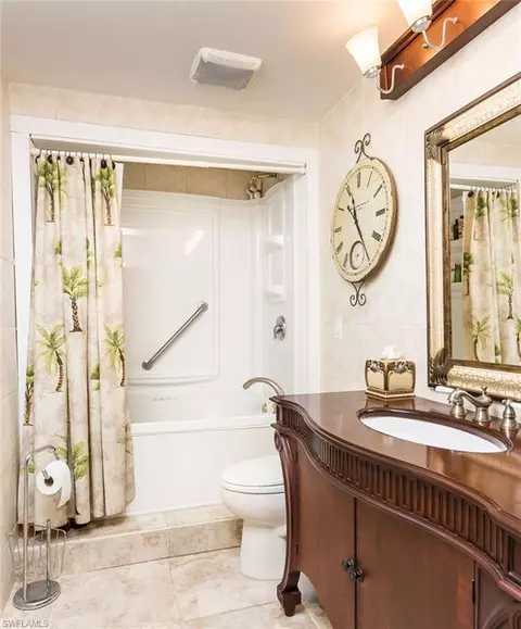 5229 Cypress Ln, Naples, FL 34113 photo 9