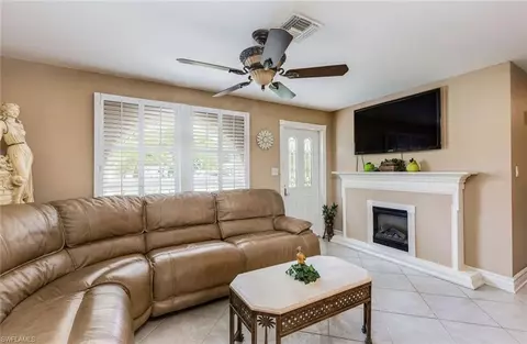 5229 Cypress Ln, Naples, FL 34113 photo 3