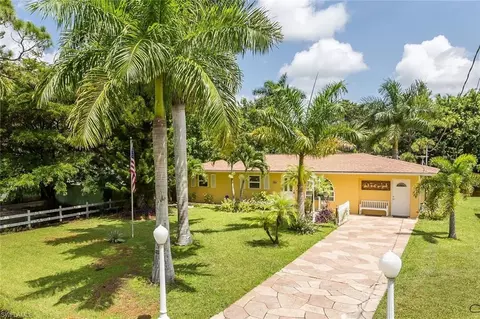 5229 Cypress Ln, Naples, FL 34113 photo 1