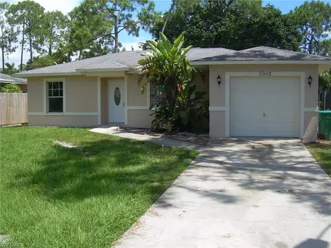 5342 Catts St, Naples, FL 34113 photo 2