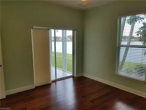 6812 Compton Ln N, Naples, FL 34104 photo 11