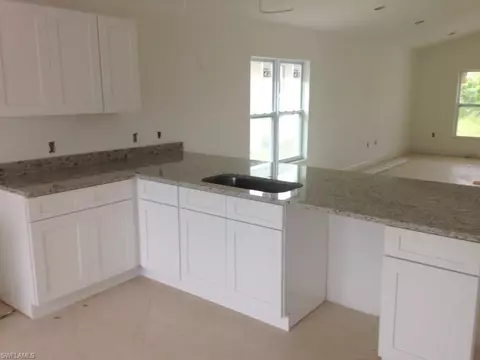 132 6th St, Naples, FL 34113 photo 1