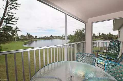 4160 Crayton Rd #A6, Naples, FL 34103 photo 2