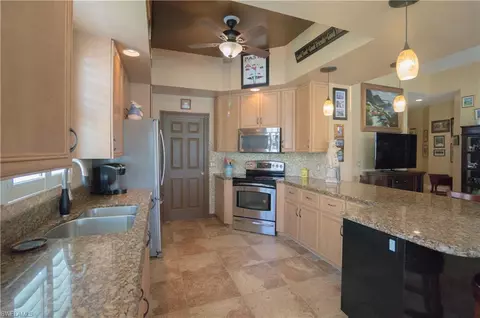 5905 Bermuda Ln, Naples, FL 34119 photo 8