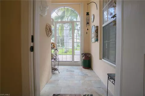 5905 Bermuda Ln, Naples, FL 34119 photo 4