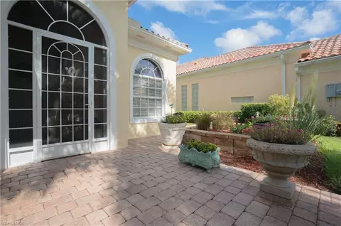 5905 Bermuda Ln, Naples, FL 34119 photo 3