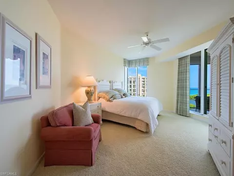 60 Seagate Dr #1005, Naples, FL 34103 photo 10