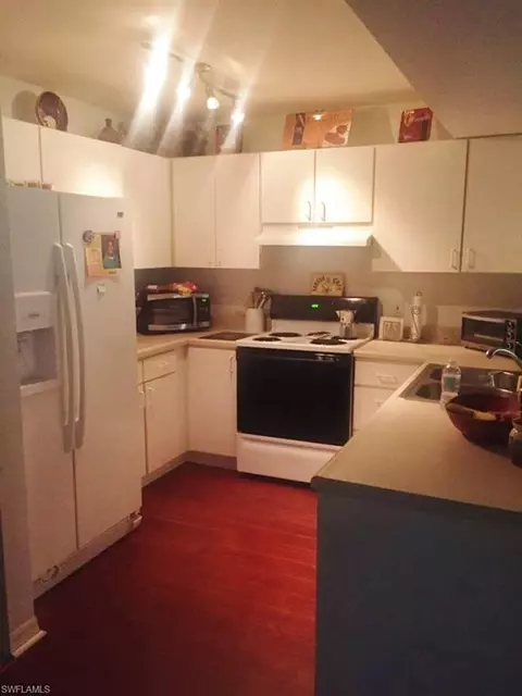 8285 Key Royal Cir #1212, Naples, FL 34119 photo 2