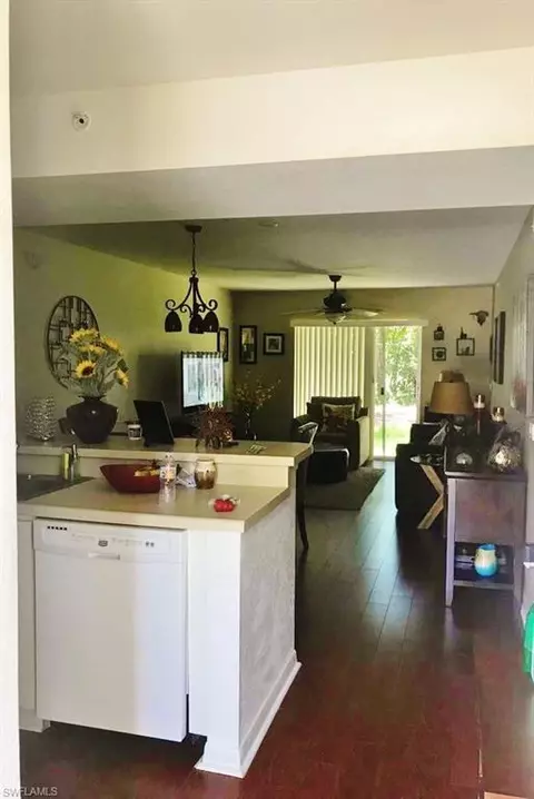 8285 Key Royal Cir #1212, Naples, FL 34119 photo 3