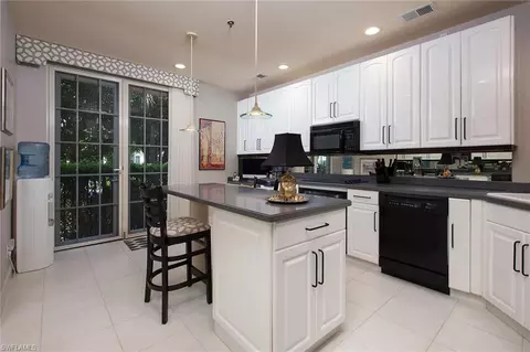 1001 4th St S, Naples, FL 34102 photo 3
