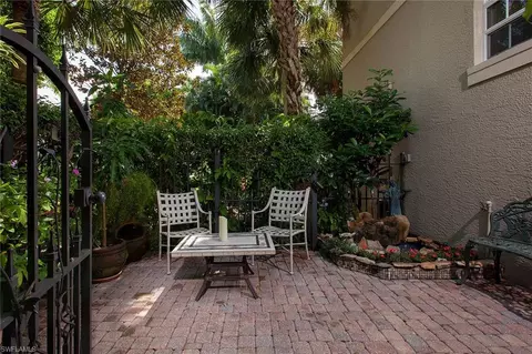 1001 4th St S, Naples, FL 34102 photo 12