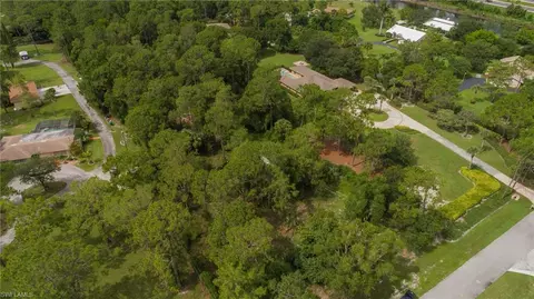 6250 Cedar Tree Ln, Naples, FL 34116 photo 1