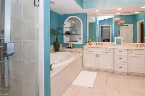 811 Buttonbush Ln, Naples, FL 34108 photo 14