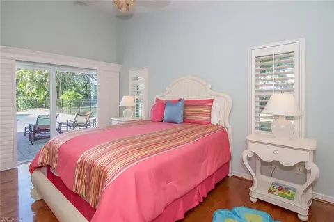 811 Buttonbush Ln, Naples, FL 34108 photo 17