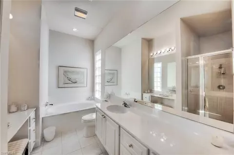 5472 Freeport Ln, Naples, FL 34119 photo 15