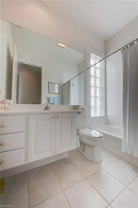 5472 Freeport Ln, Naples, FL 34119 photo 19