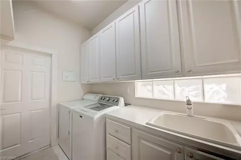 5472 Freeport Ln, Naples, FL 34119 photo 20